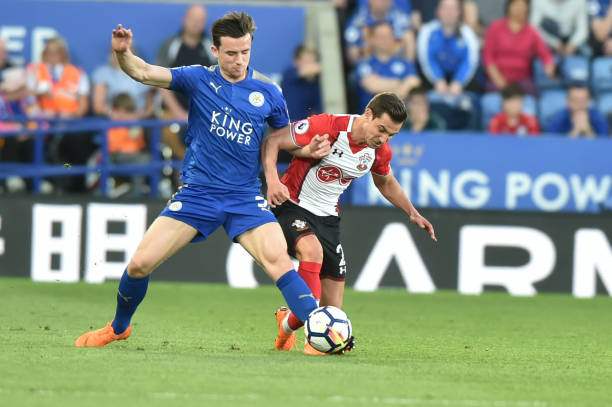 沟通仅限于 沟通仅限于