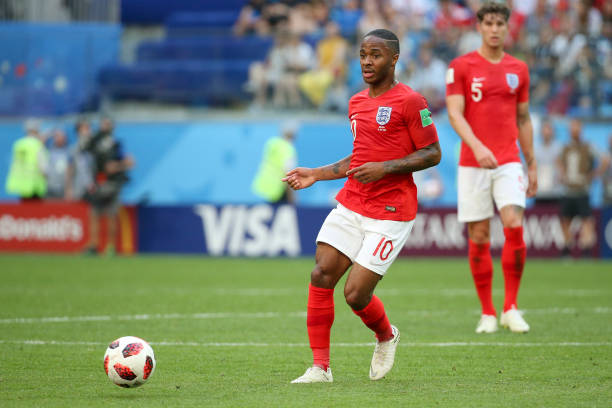 在这种背景 在这种背景