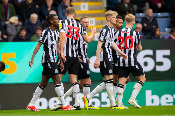 佩佩：明年有希望踢欧冠，我还从没有踢过欧冠呢，心情很激动.